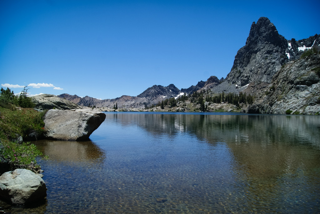 Minaret Lake