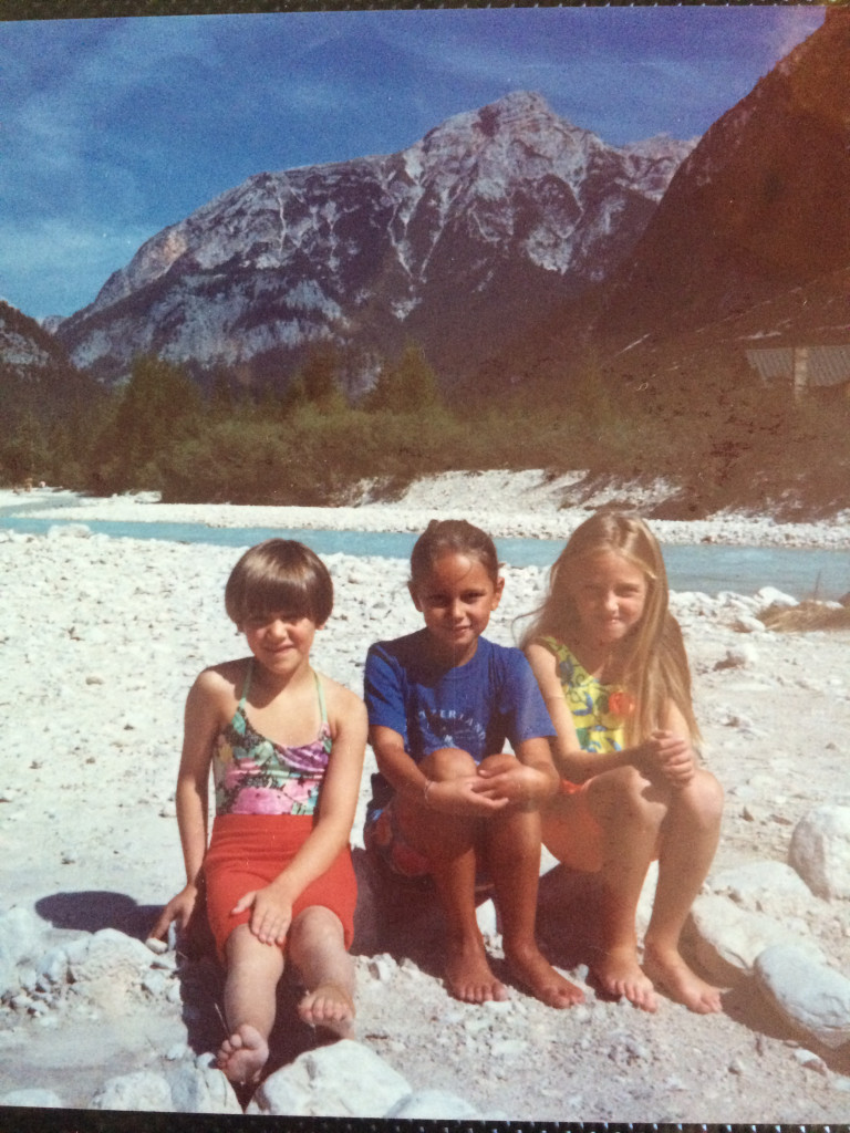 Martina in the middle by the Boîte near Cortina